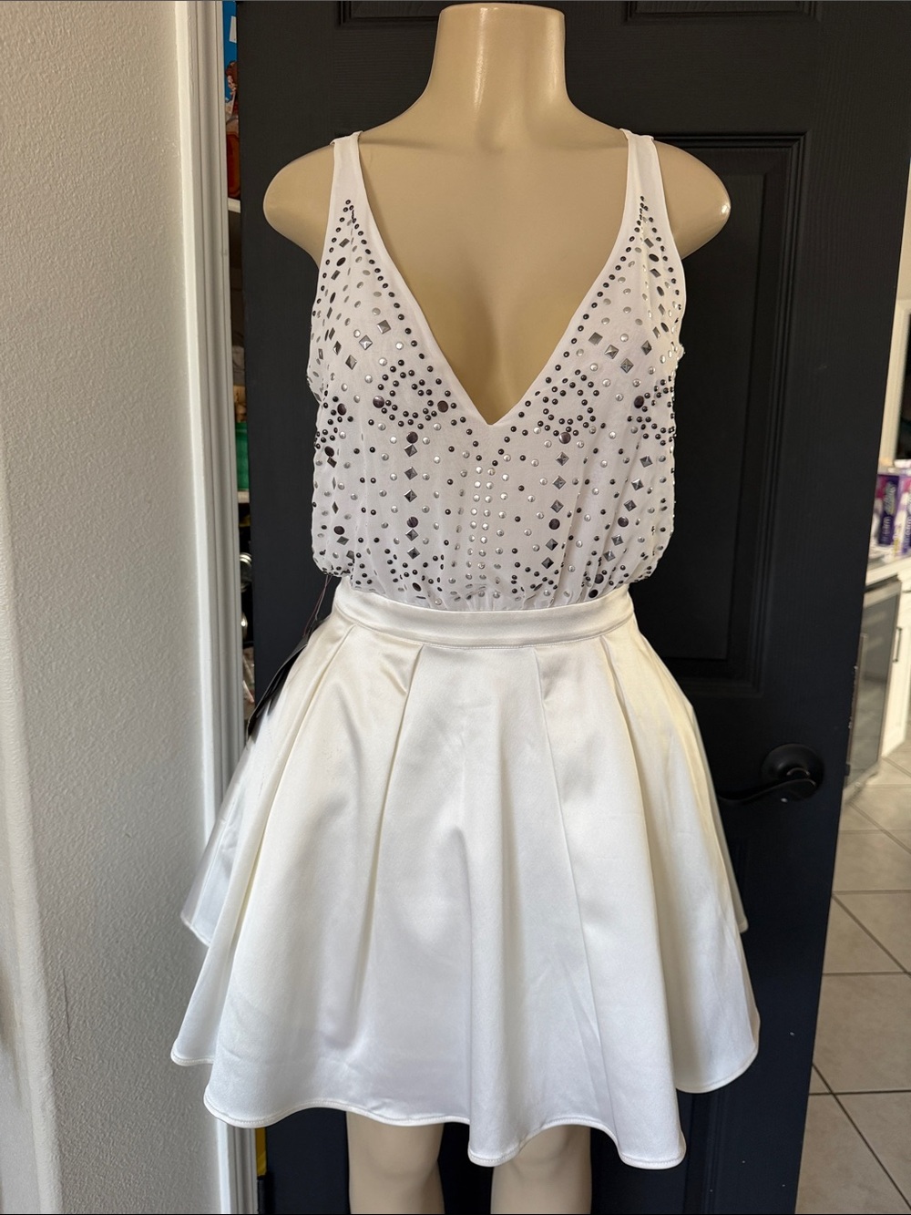 NWT Bebe White Embellished Studded V-Neck Satin Skater Dress Mini size 6